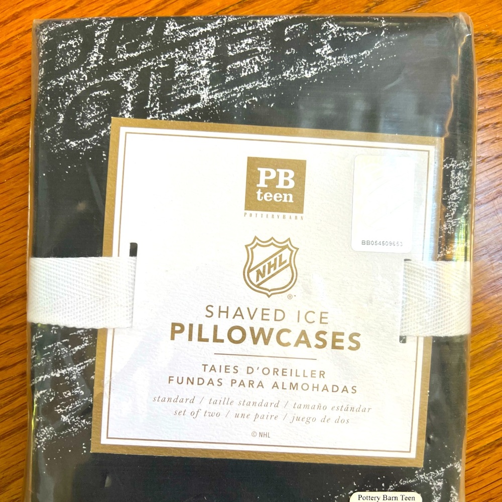 NWT Pottery Barn Teen - set of extra pillowcases - NHL shaved ice pattern